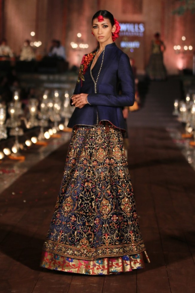 Rohit Bal's bridal collection for Wills India Fashion Week SS'15